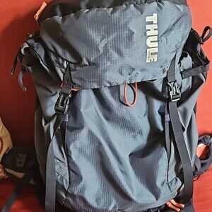 Thule 40L Capstone hiking backpack women